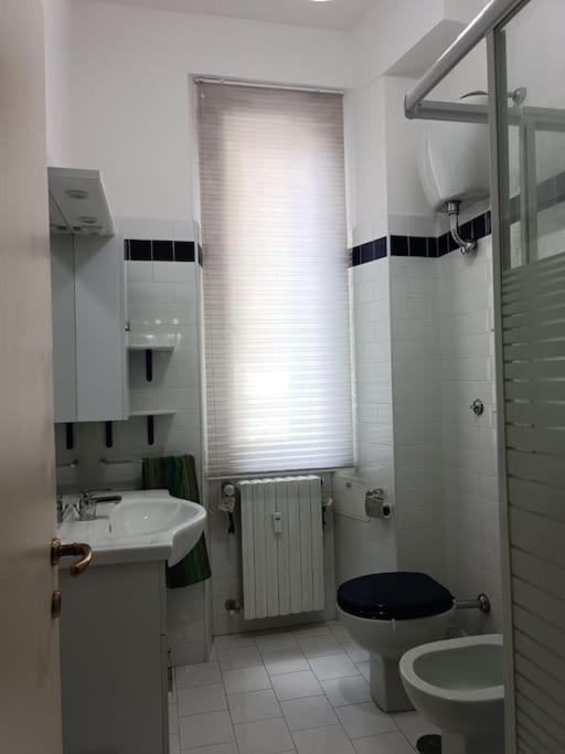 New - Comfortable Apt Porta Latina Rome Luaran gambar